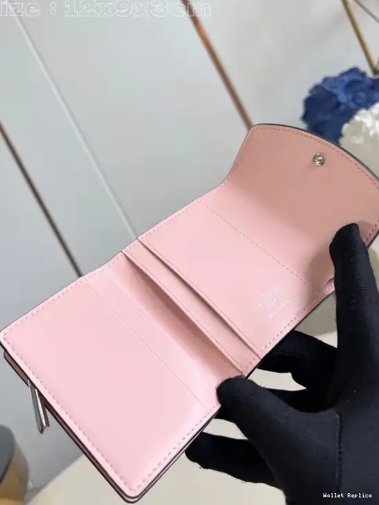 Affordable XS VUITTON Iris LOUIS Wallet-12*9.5*3CM 0626